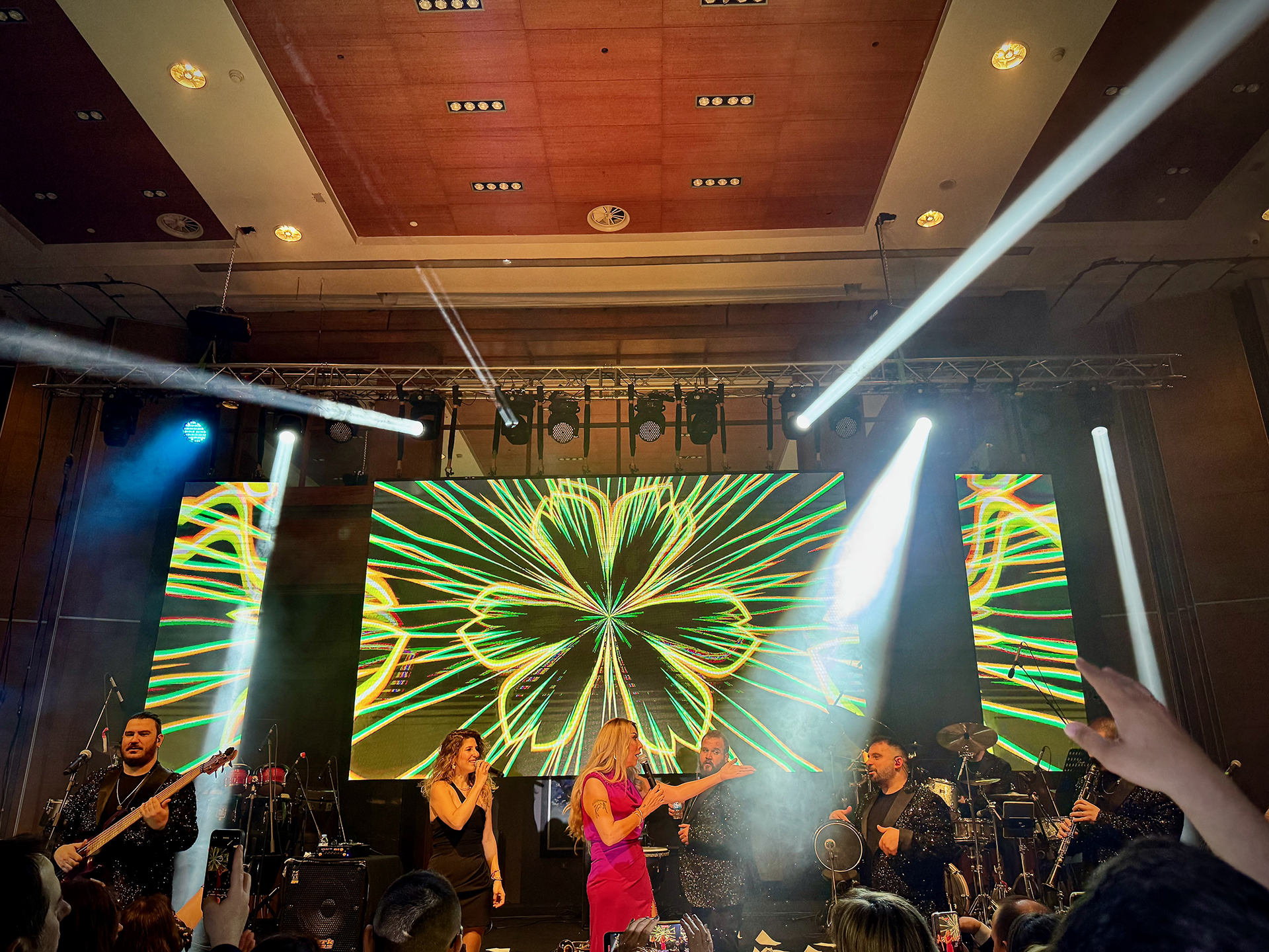 Işın Karaca Konseri 2025 - Su Sesi Hotel